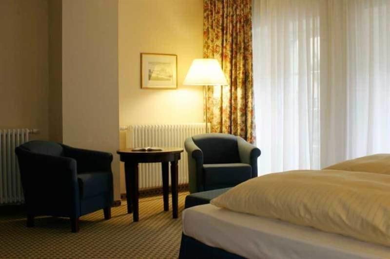 Romantik Hotel Tuchmacher Гёрлиц Экстерьер фото
