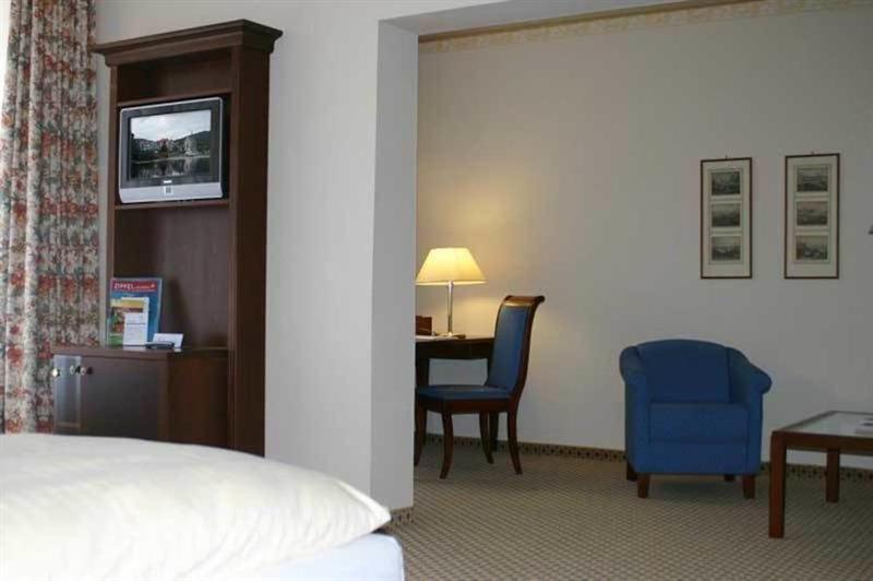 Romantik Hotel Tuchmacher Гёрлиц Экстерьер фото